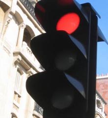 Statistiques 2012: 5779 flashs pour les radars feux rouge de la Loire