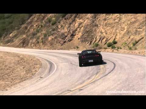 Lotus Elise in the wrong lane on Mulholland