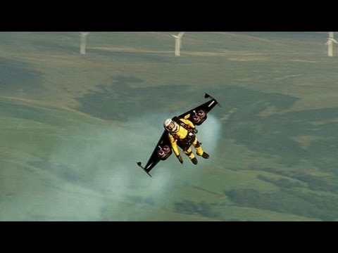 Rocket Man Vs. Rally Car – Top Gear – BBC