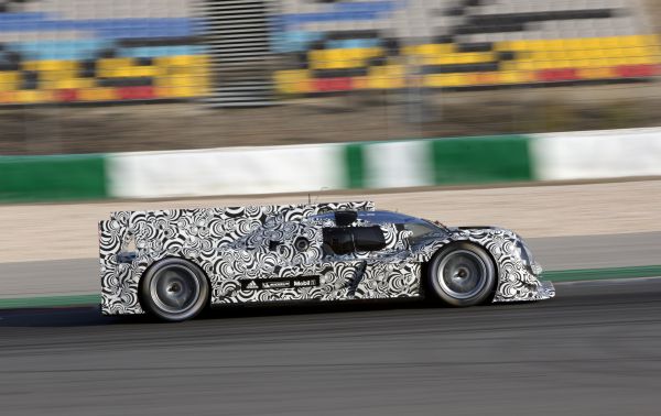 Mark-Webber-Porsche-LMP1-Portimao