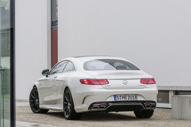 Mercedes-Benz-S-63-AMG-Coupe-2014-5