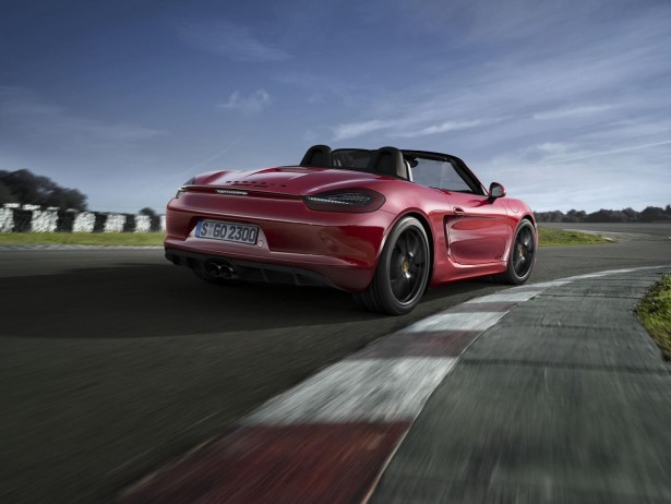 Nouveau-Porsche-Cayman-GTS-2014-4