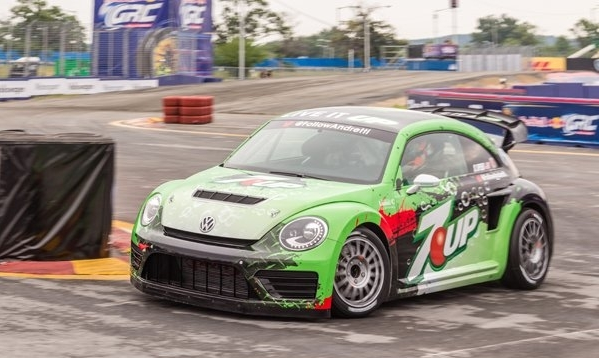 volkswagen-coccinelle-beeytle-grc-2014-USA-24