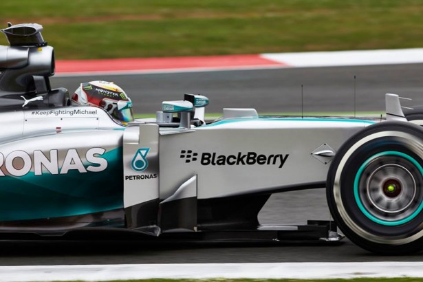 Lewis-Hamilton-GP-F1-Silverstone-2014-Mercedes-AMG-Petronas