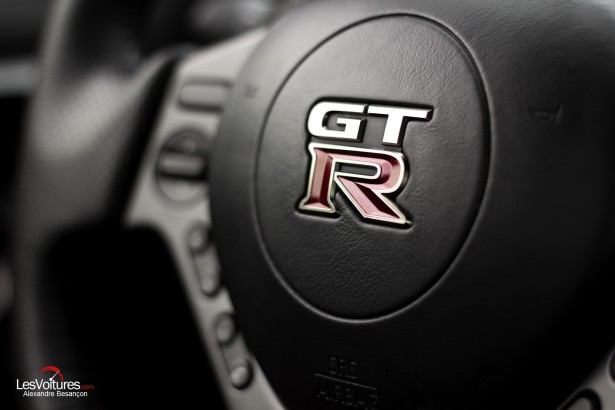 Nissan-GT-R-2014-Paul-Ricard-22