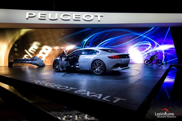 Mondial-Automobile-2014-Concept-car-peugeot-exalt