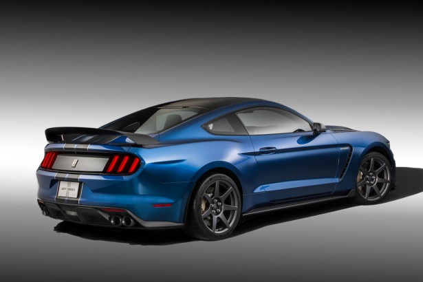 ford-shelby-gt350r-mustang-2015-2