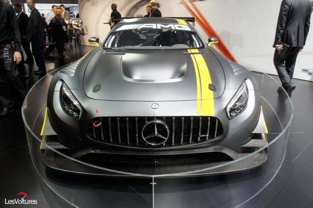 Salon-Genève-2015-Mercedes-AMG-GT3