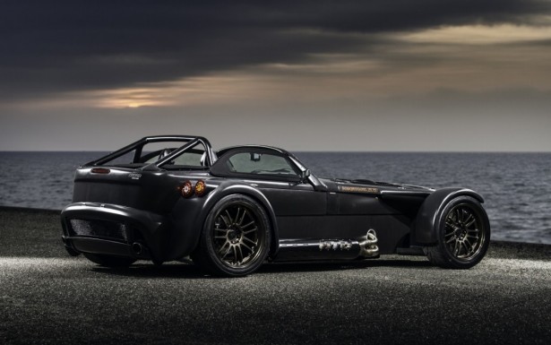 Donkervoort-D8-GTO-Bare-Naked-Carbon-2015-4