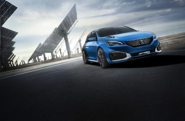 Peugeot-presente-la-308-R-Hybrid-4-2015-3