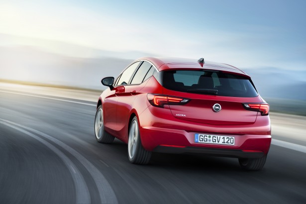 nouvelle-Opel-Astra-2015-9