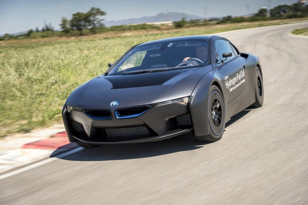 BMW-prototype-i8-hydrogene-2015-5