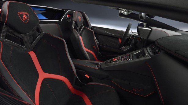 new-Lamborghini-Aventador-SV-Roadster-2015-4