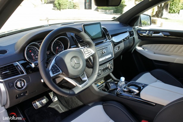 Mercedes-GLE-2015-8