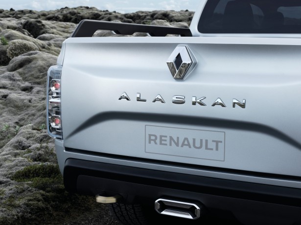 Renault-Alaskan-concept-2015-8