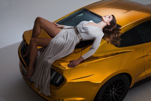 Ford-Mustang-Gold-Angela-Sega-photos-2015-2
