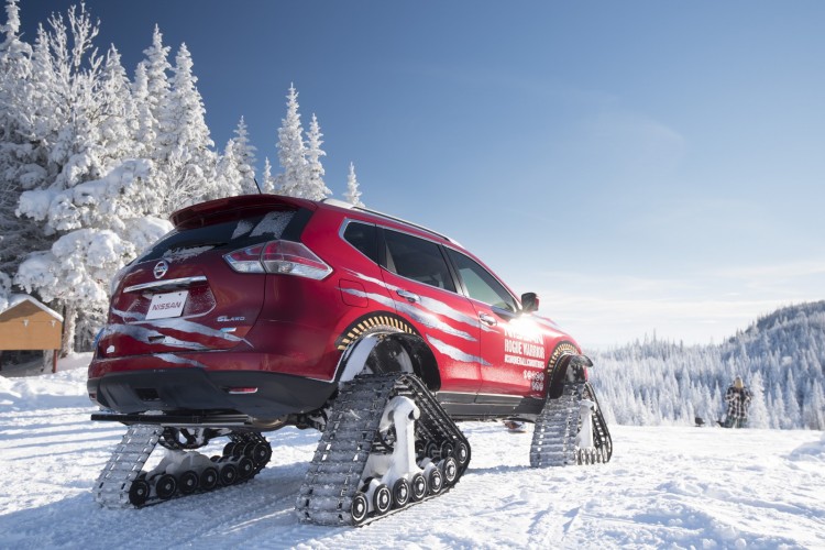 Nissan’s number one-selling product in Canada has been transformed into an extreme prototype, which sits on heavy-duty snow tracks measuring 30”/76 cm in height, 48”/122 cm in length and the individual track width is 15”/38 cm.