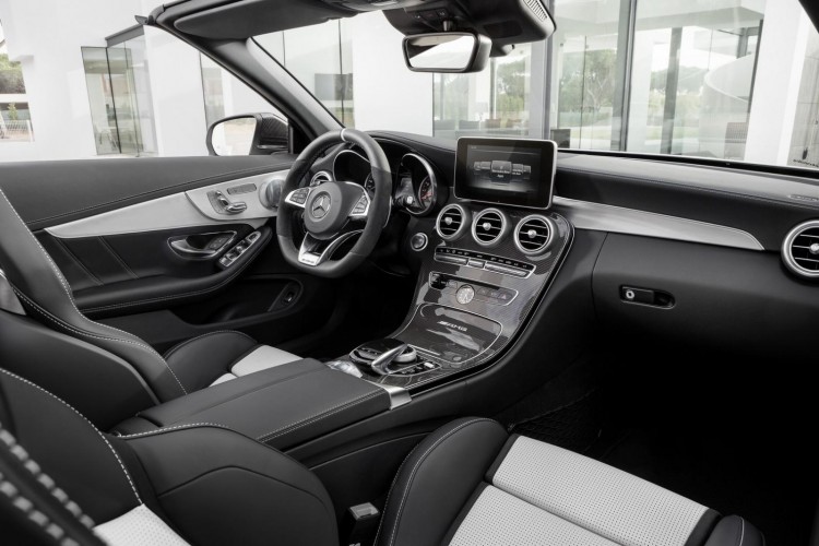 Mercedes-AMG-C63-Cabriolet-2016-7