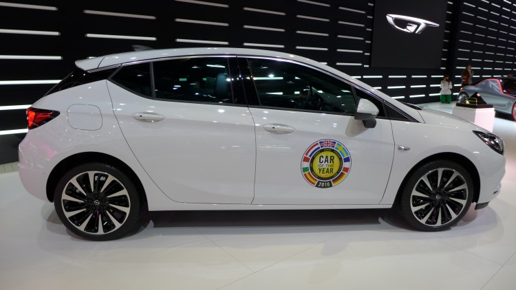 Opel-Astra-car-of-the-year (5)