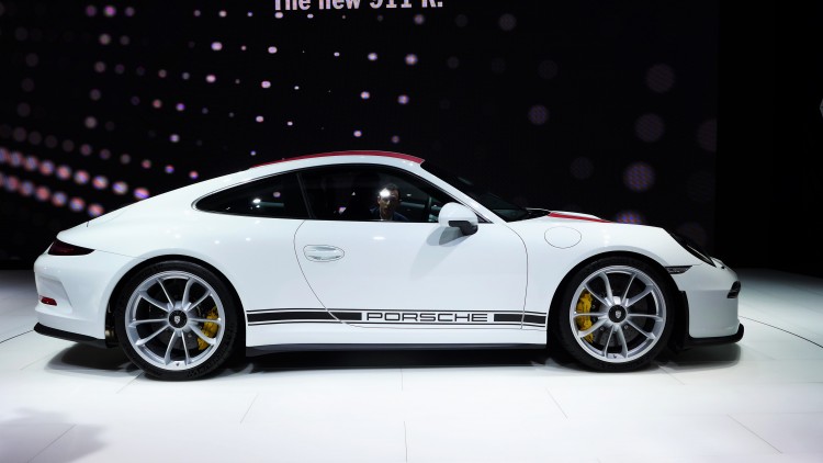 Porsche-911-r (8)