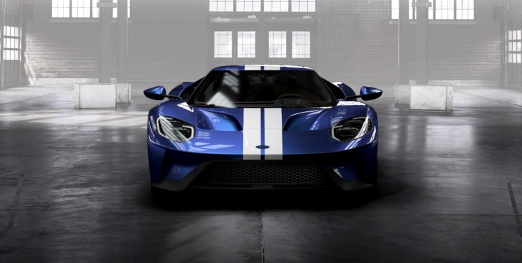 Liquid-Blue-Ford-GT-Frozen-White-Stripe-facing