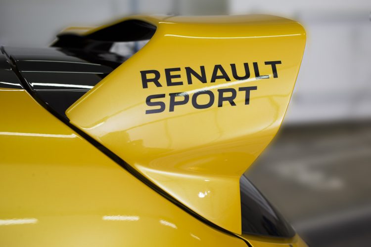 Renault-Clio-r-s-15-concept-275-ch (12)