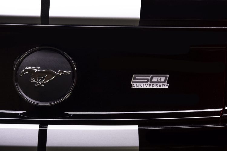ford-series-speciales-50th-anniversary-mustang-gt