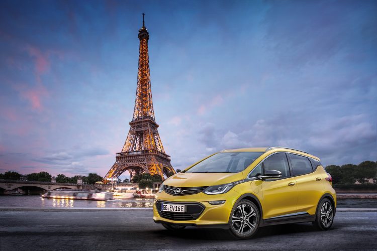 Electrifying: Opel will revolutionize electromobility with Ampera-e.