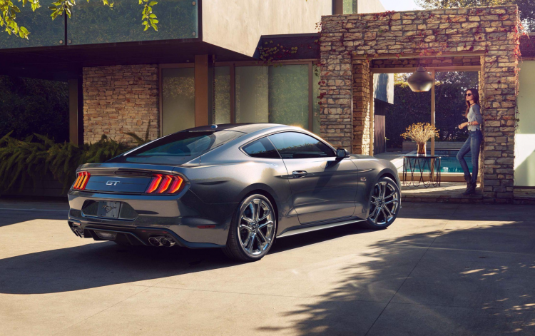 ford-mustang-2018-gt