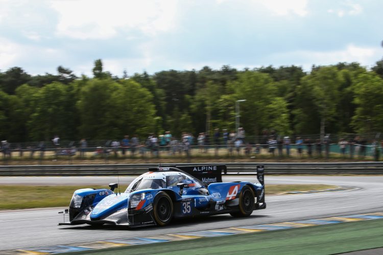 #35 SIGNATECH ALPINE MATMUT (FRA) Category : LM P2 Cars : ALPINE A470 - GIBSON Tyres : DUNLOP Drivers : Nelson PANCIATICI (FRA) Pierre RAGUES (FRA) André NEGRAO (BRA)