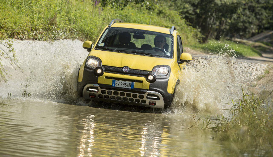 Fiat Panda Cross Double Personnalité 4x4 Et Citadine Les Voitures