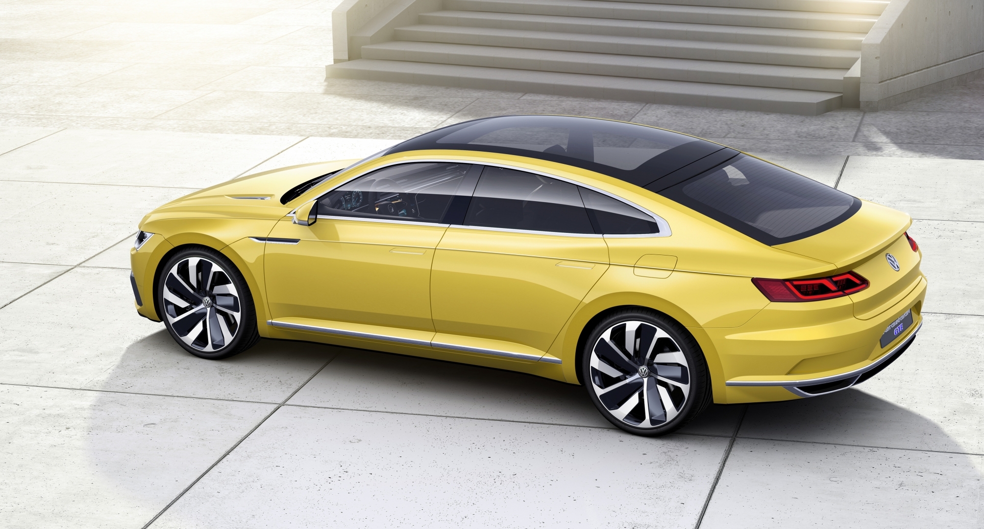 Volkswagen Sport Coupé Concept GTE prémisse de la future Passat CC