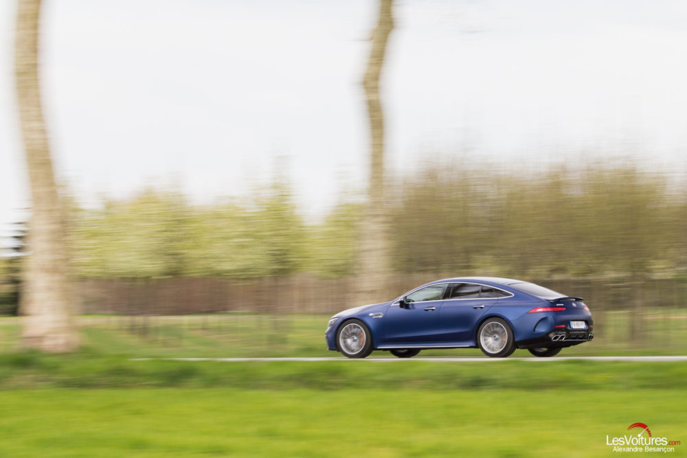 https://lesvoitures.fr/wp-content/uploads/2019/04/Mercedes-AMG-Coupe-4portes-63-S-essai1298-1000x667.jpg