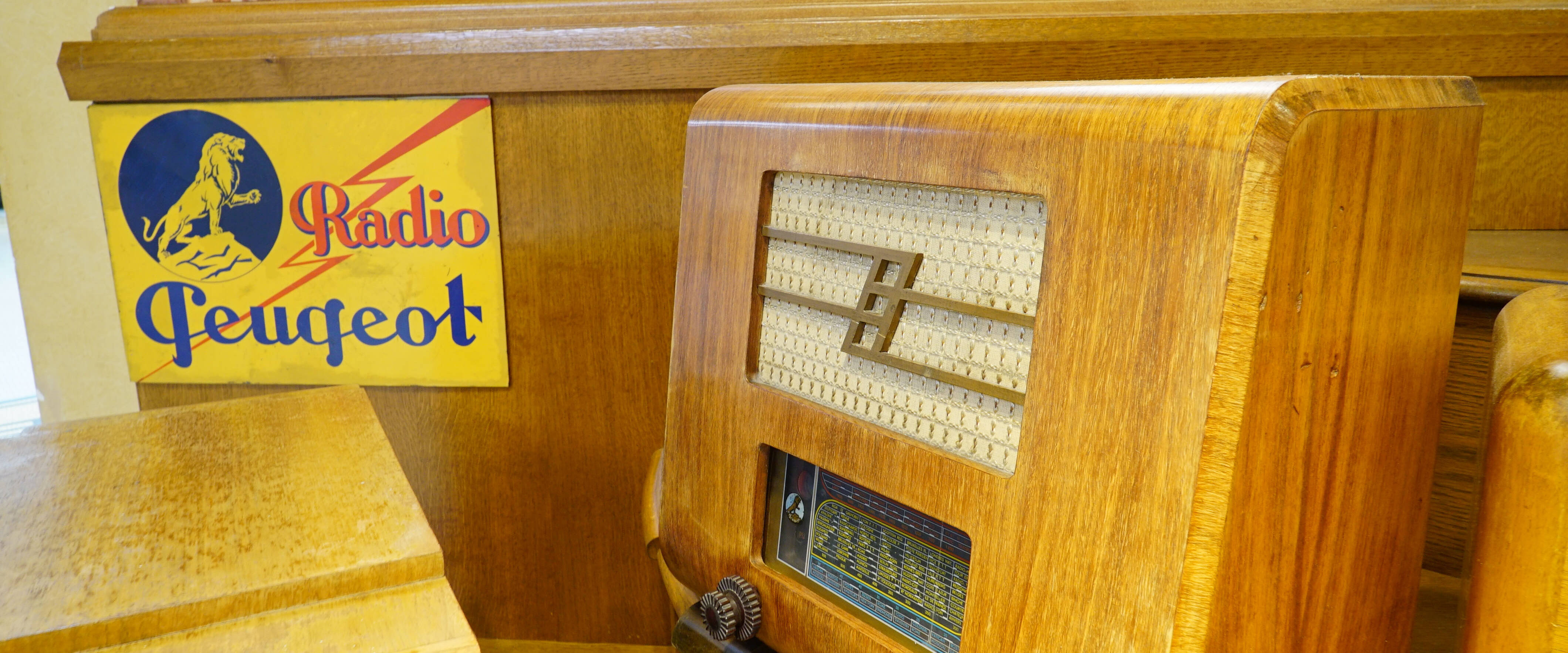 radio Peugeot