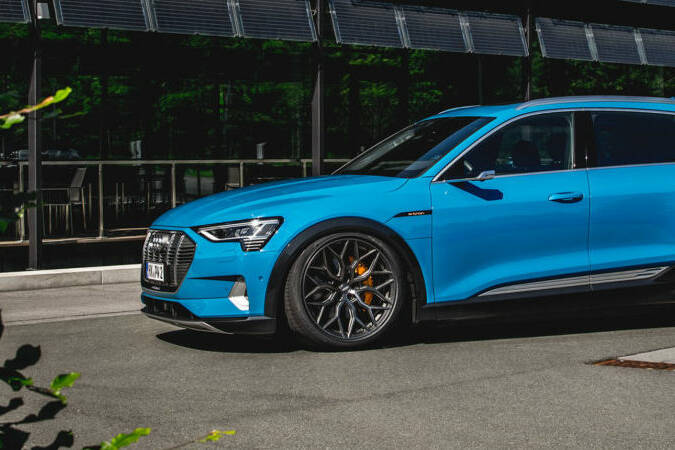 Audi e-tron