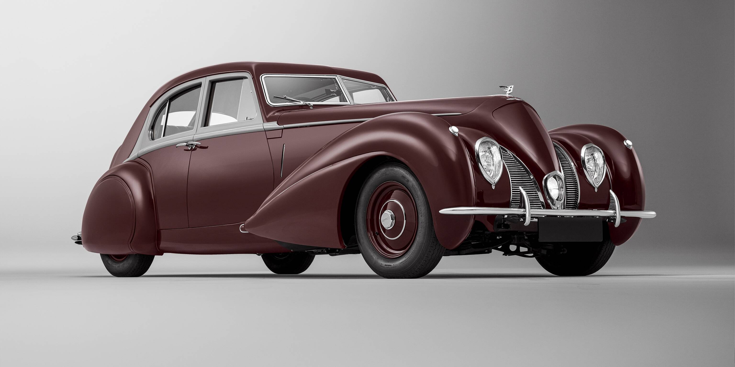 Bentley Corniche