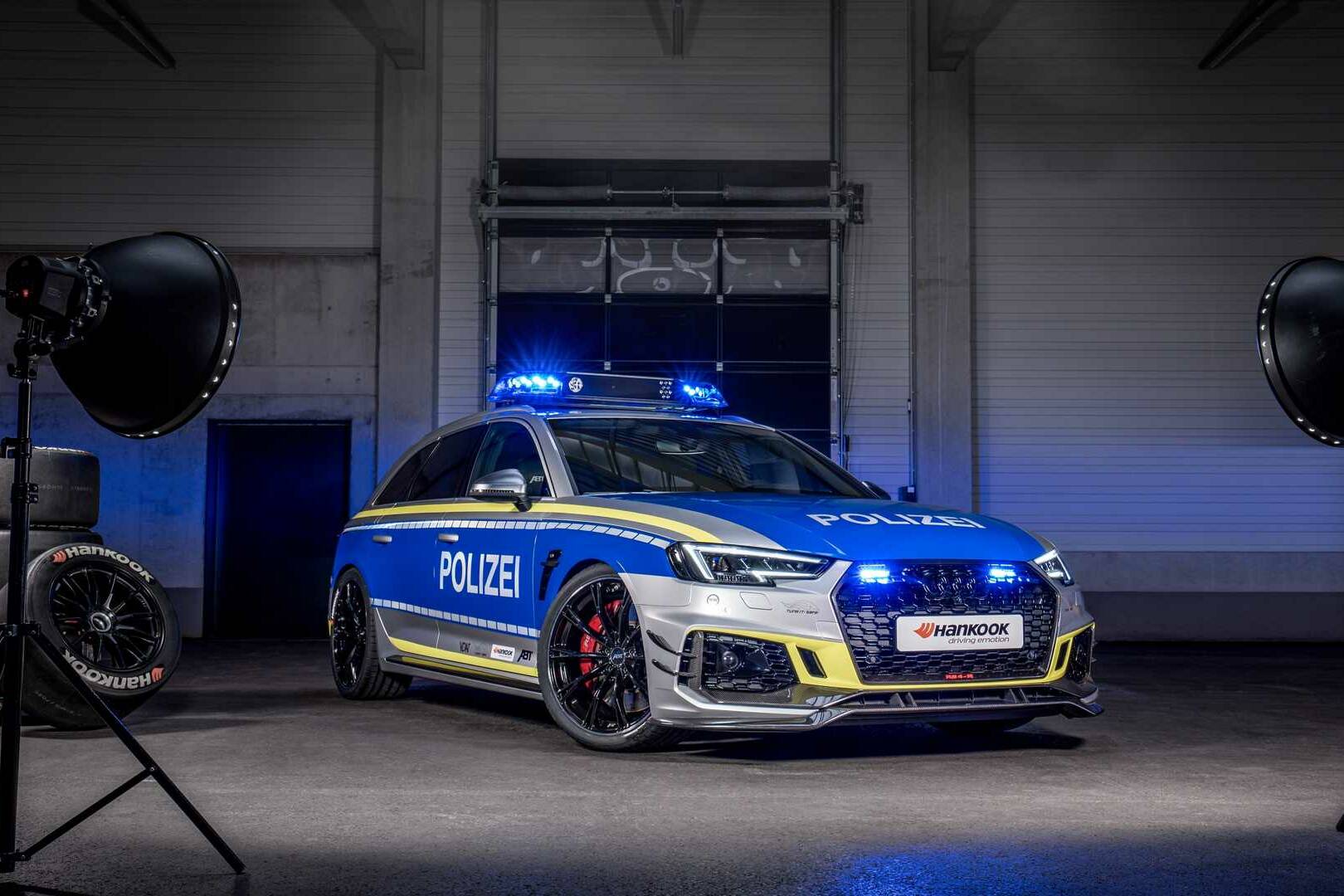 Audi RS4-R ABT