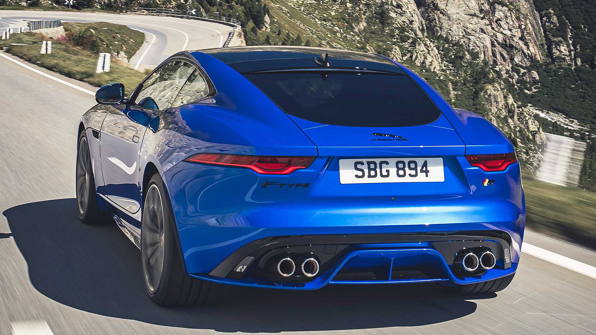 Jaguar f type 2020