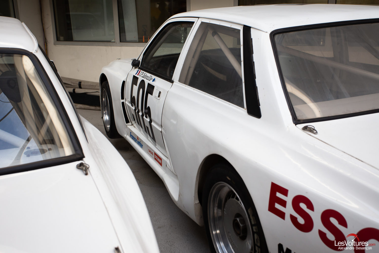 Photo Vintage A.025397 - Jean-Pierre Beltoise Au Volant De La Peugeot 505 Turbo (1984)