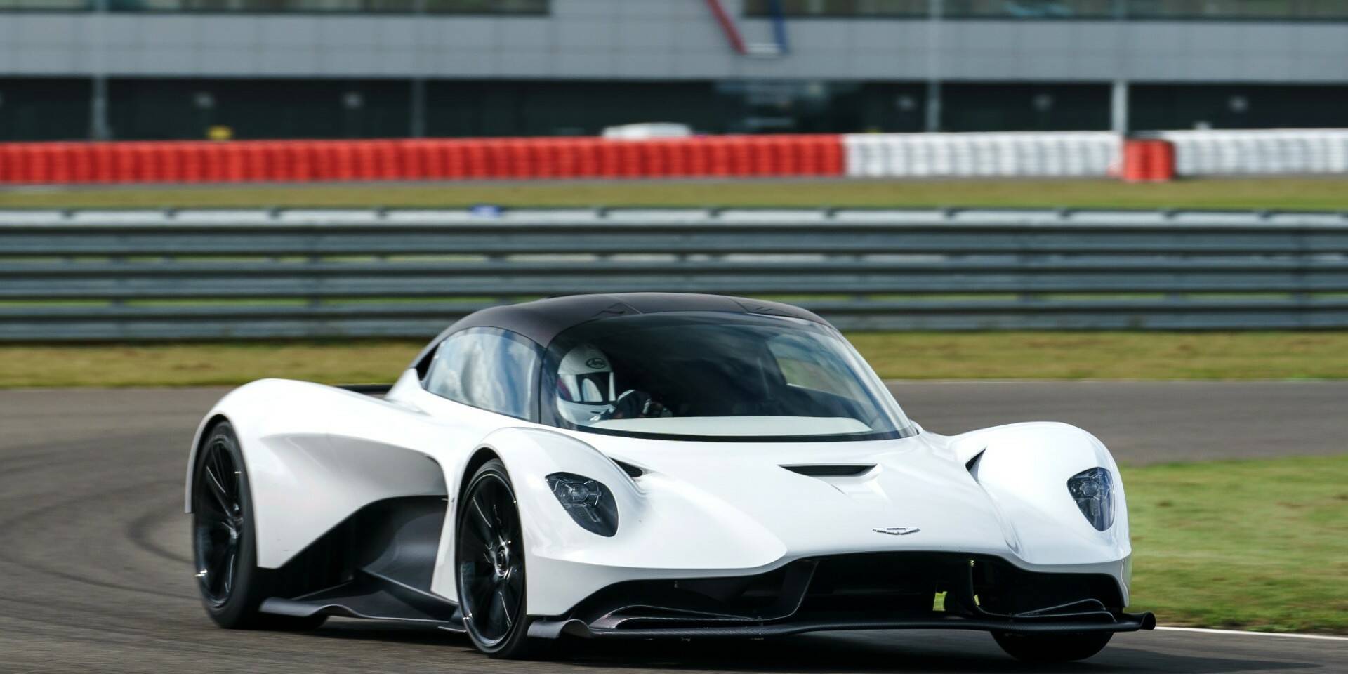 Aston Martin Valhalla