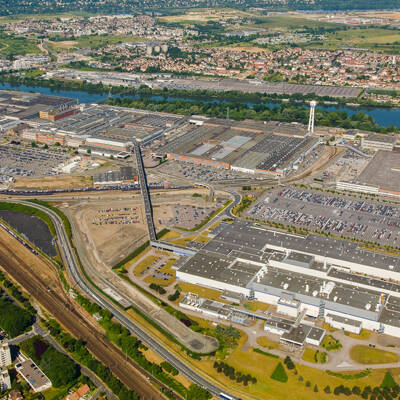 Paris Saint-Germain Stellantis Poissy PSG futur stade