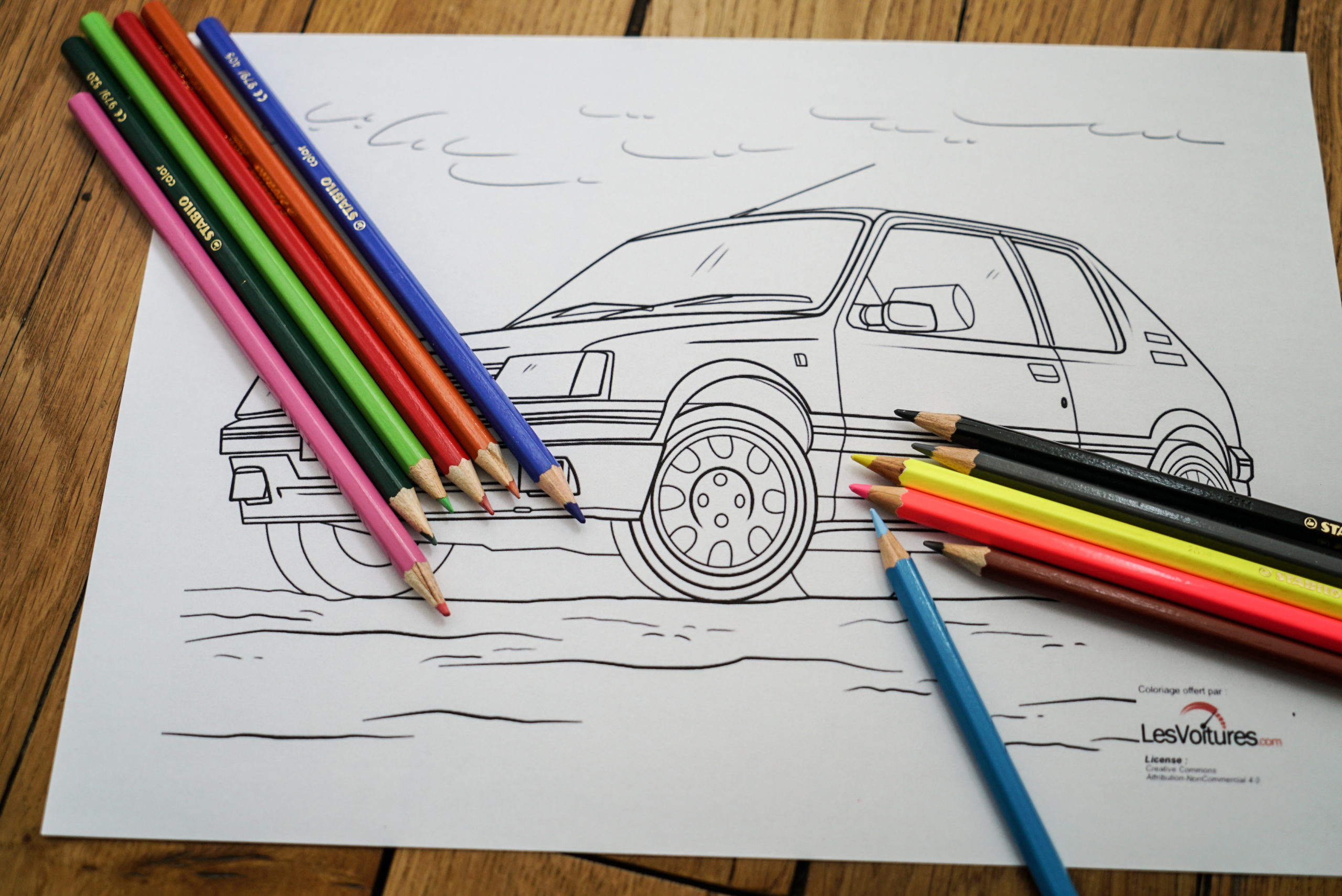 https://lesvoitures.fr/wp-content/uploads/2020/03/coloriage-voiture-4-scaled.jpg