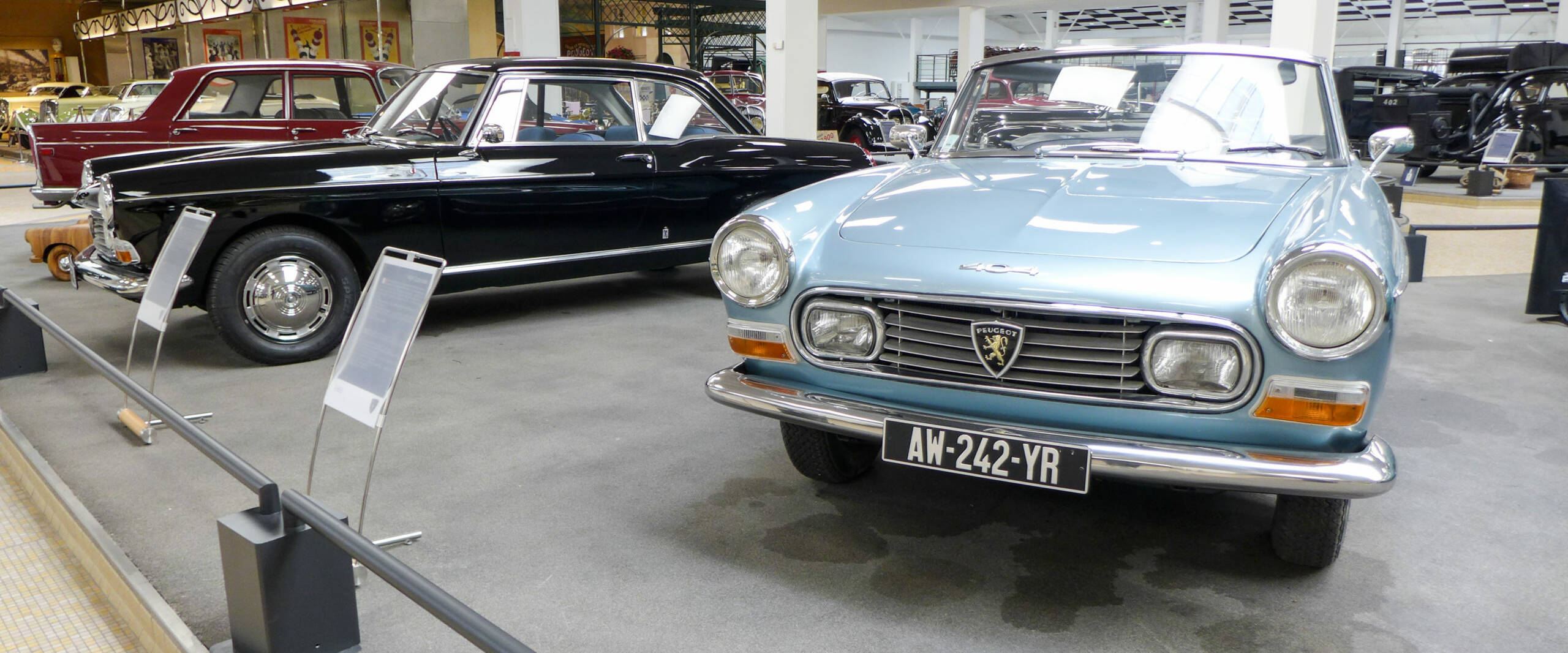 Peugeot 404