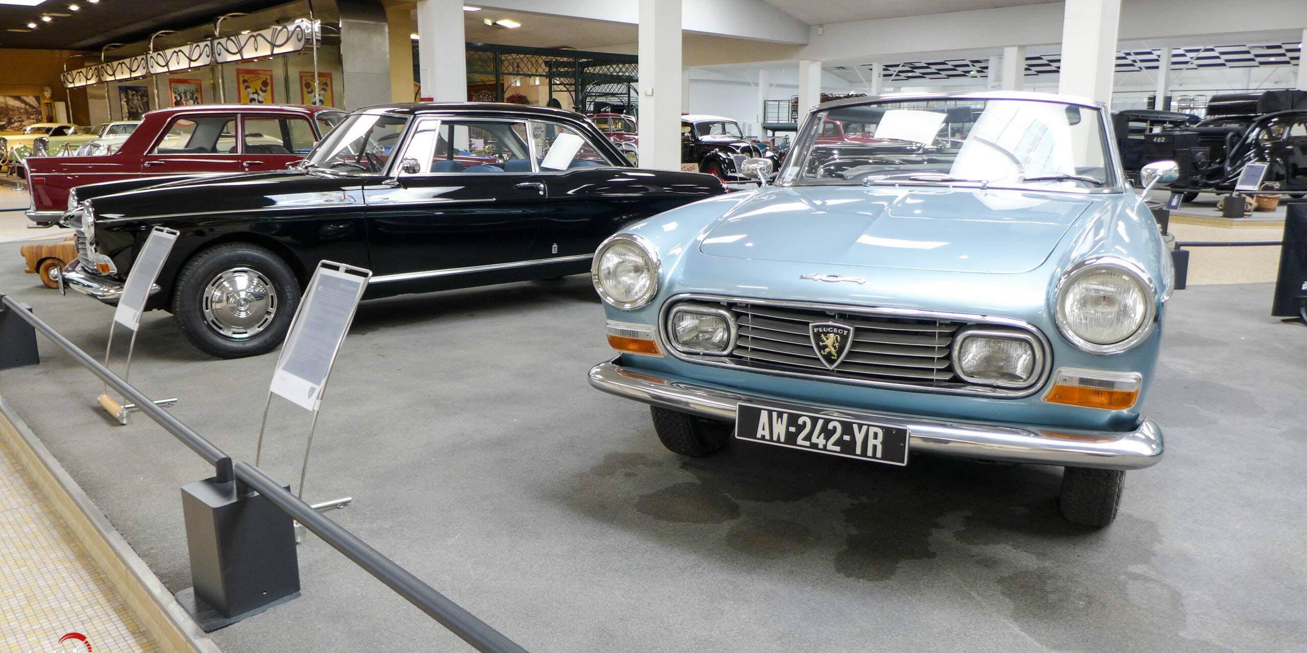 Peugeot 404