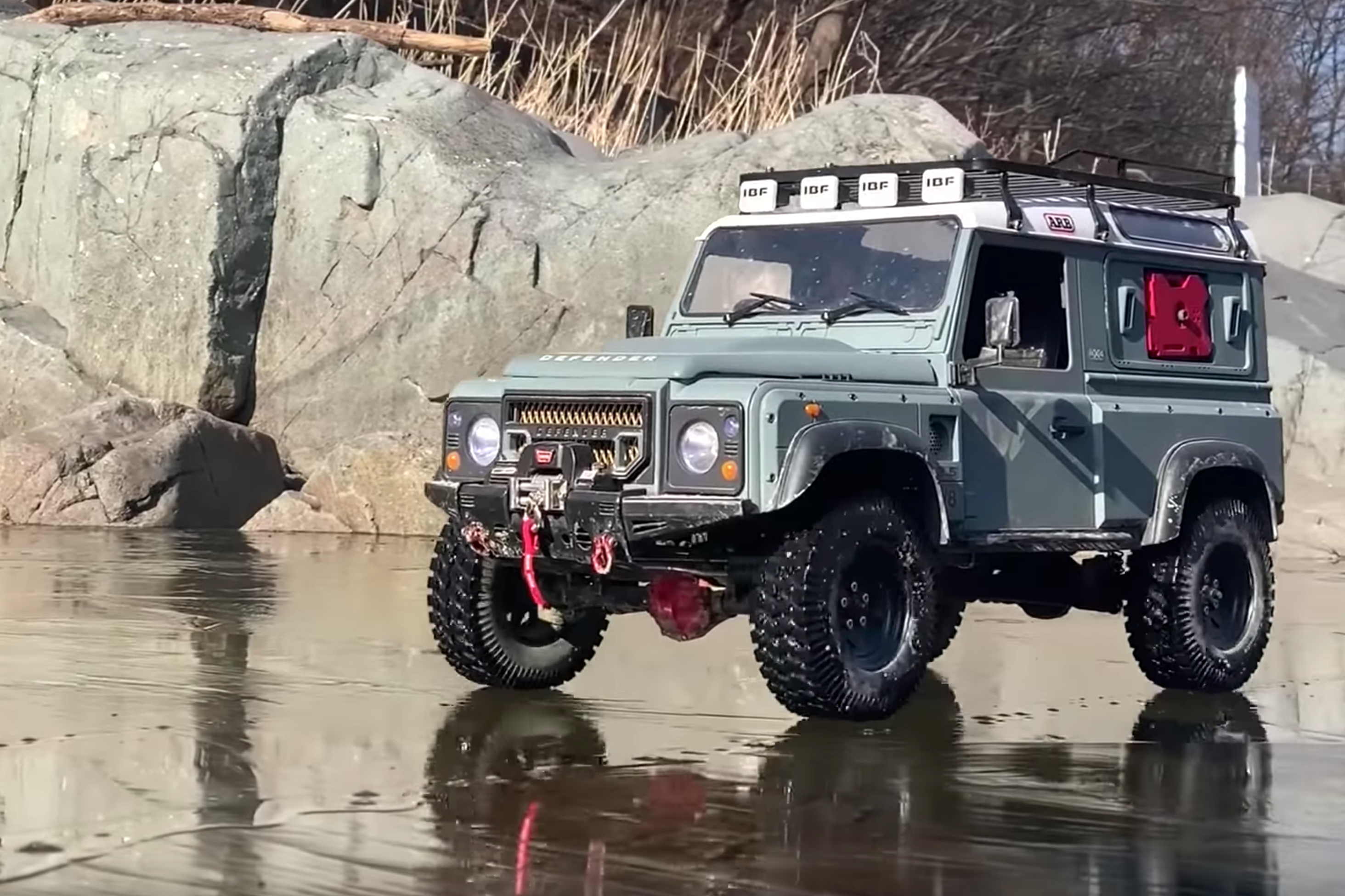 Land Rover Defender
