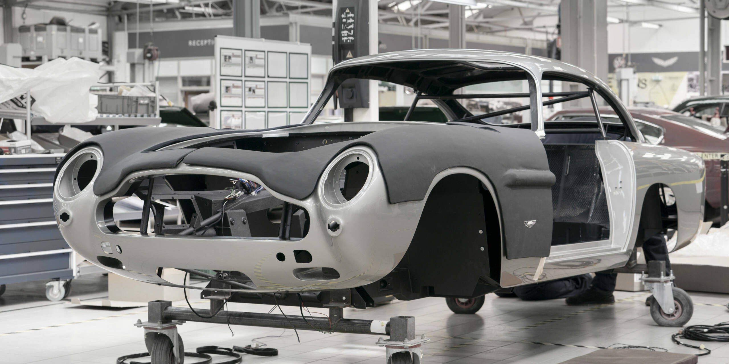 Aston Martin DB5 Goldfinger