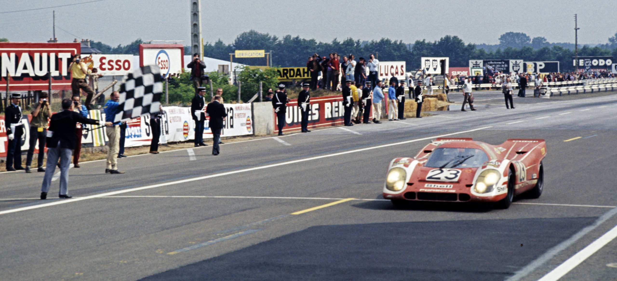 Idée cadeau de Noël : Circuit Porsche 917 Le Mans, pour les