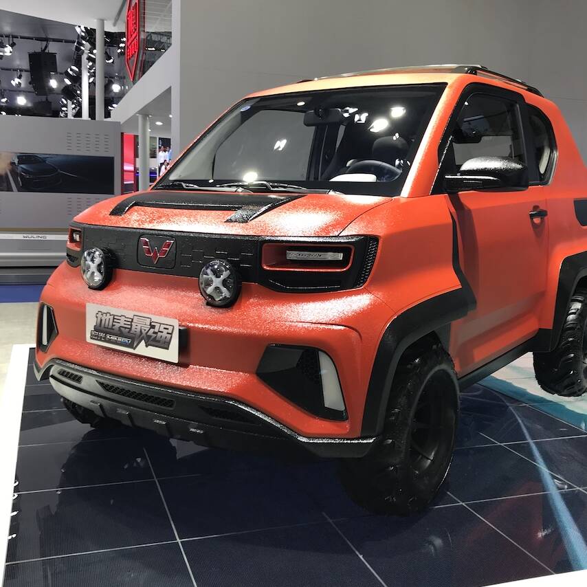 Hongguang Mini EV 6x6