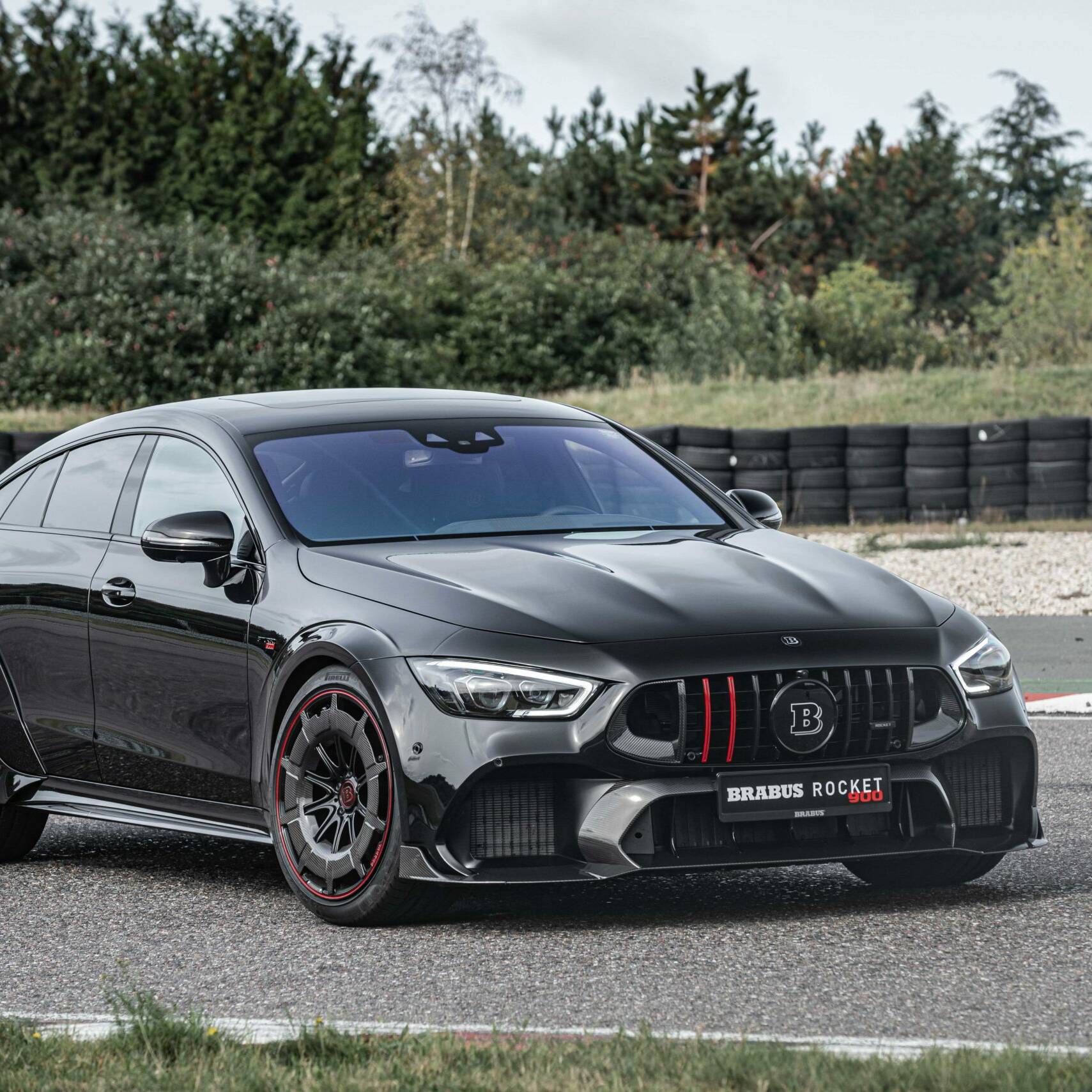 Brabus 900 Rocket