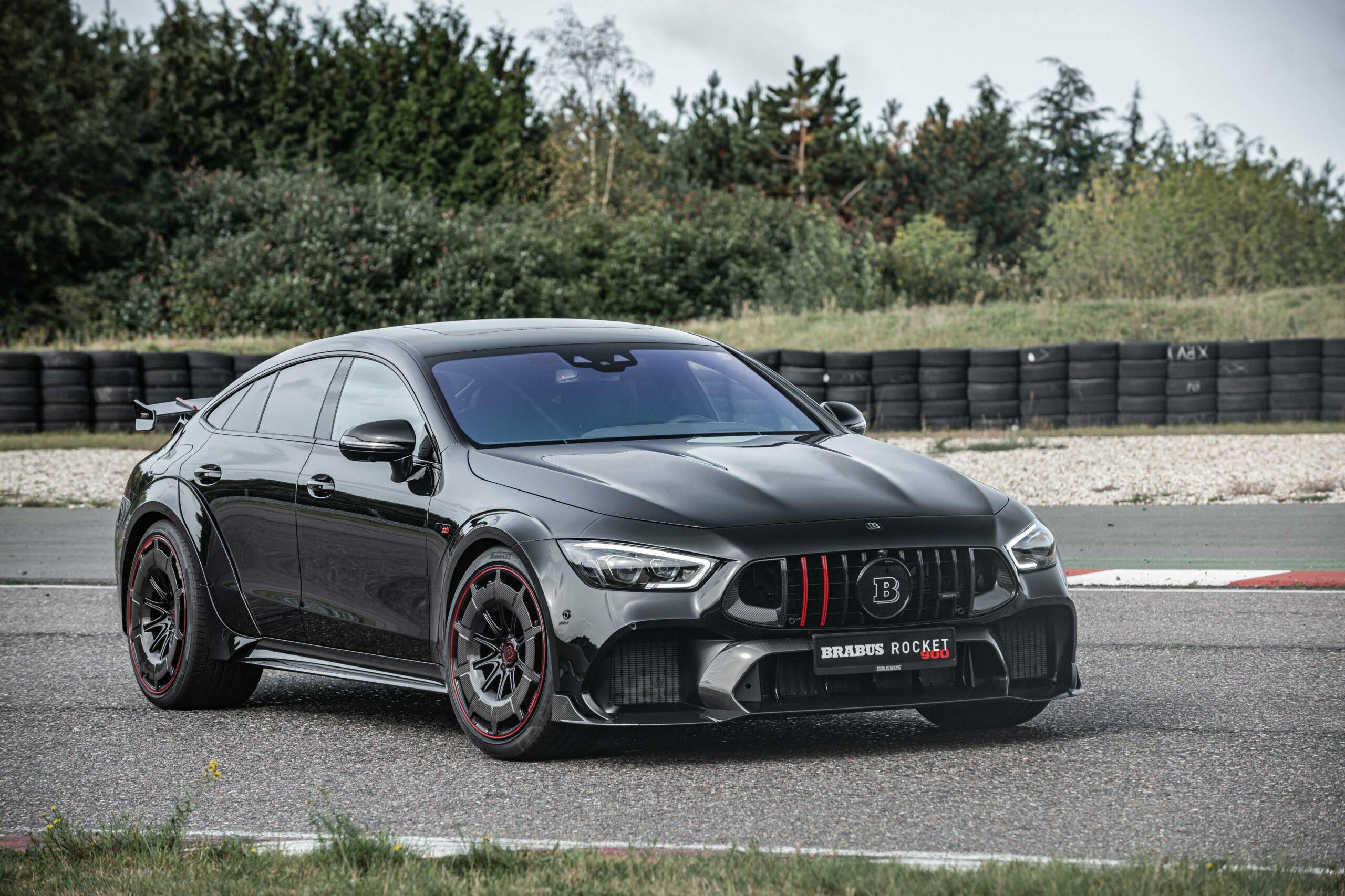 Brabus 900 Rocket